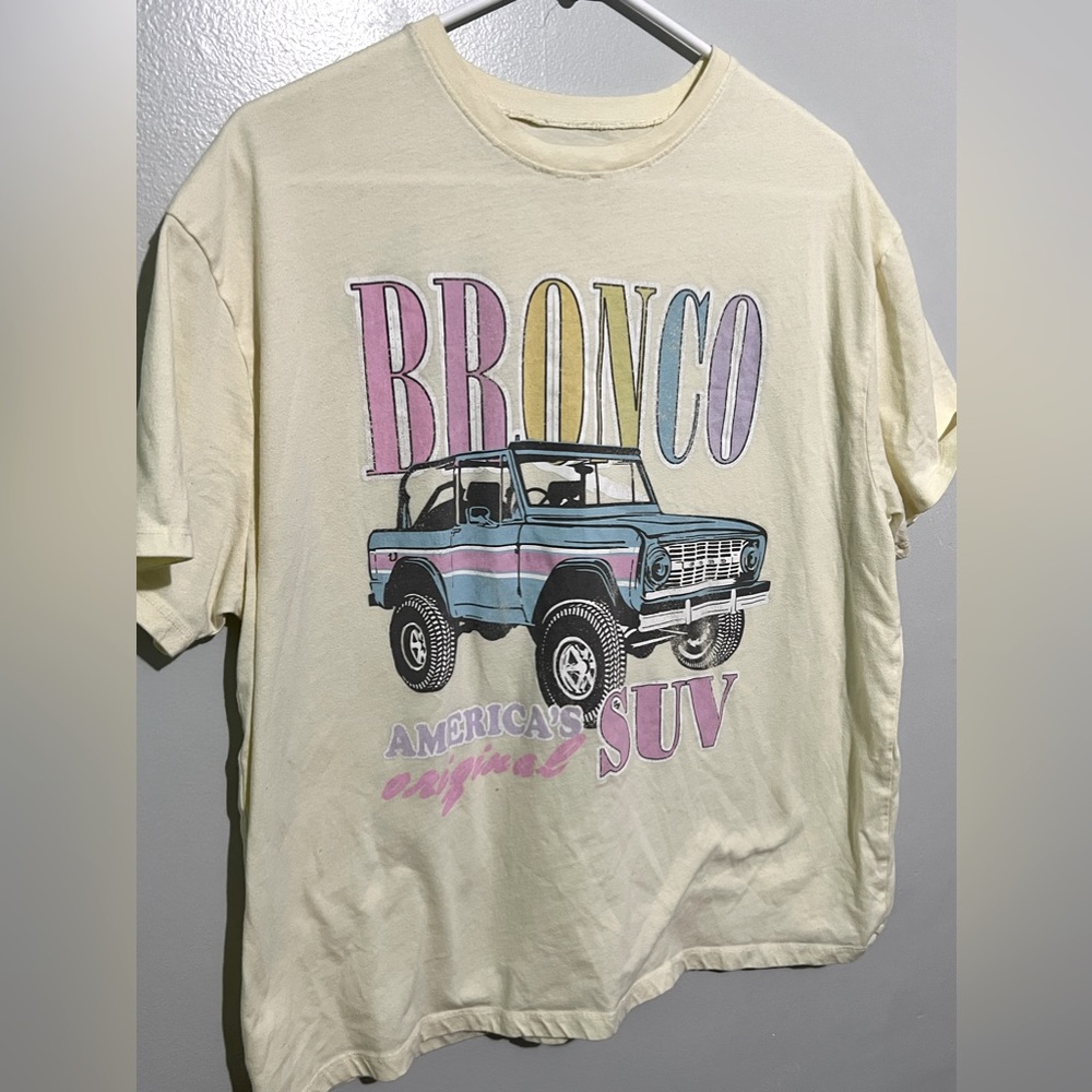 Bronco tee pastel colors
